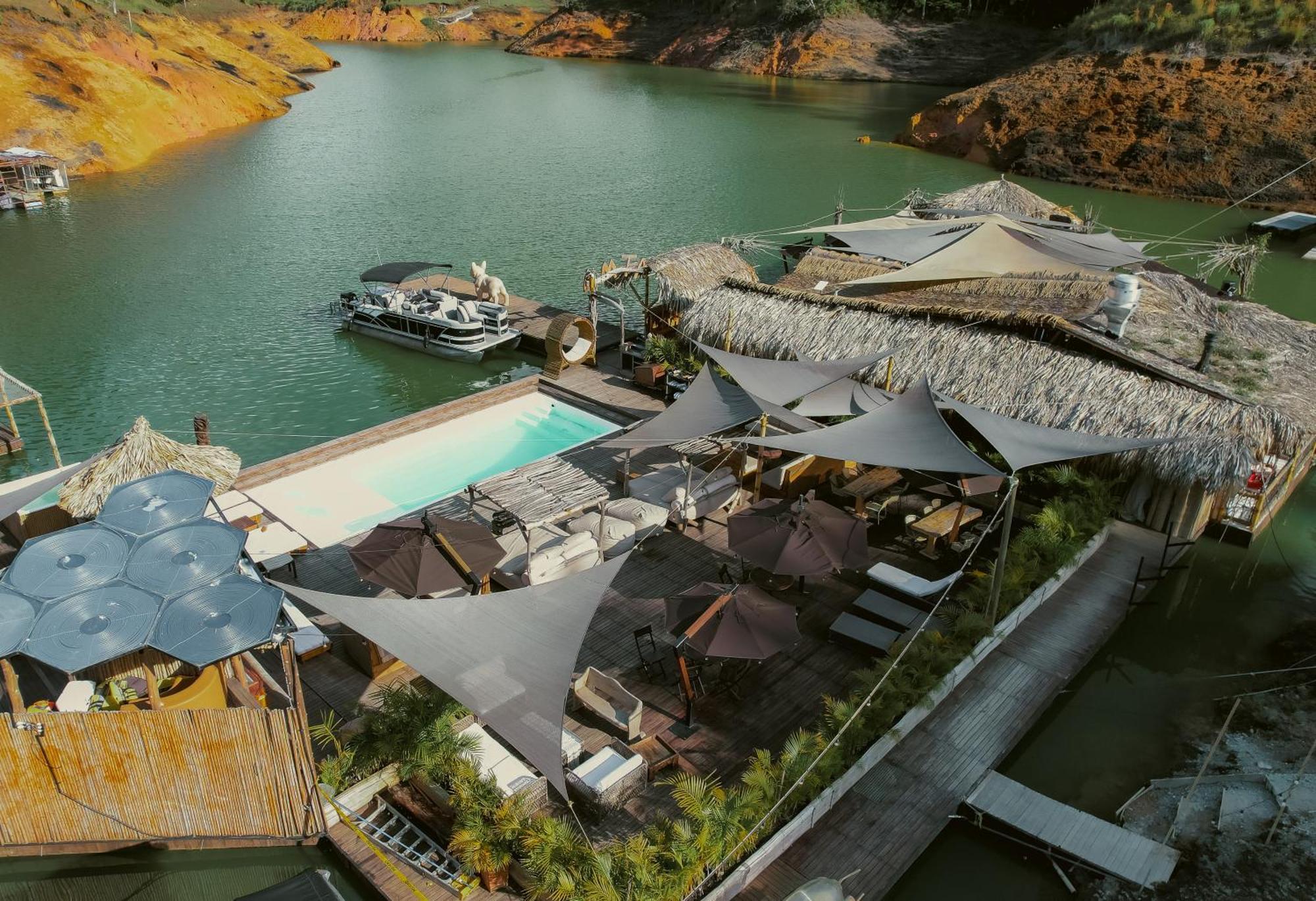 Atma Villas Guatape Exterior photo
